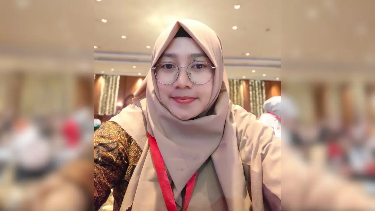 Dr. Elinda Rizkasari, S.Pd., M.Pd