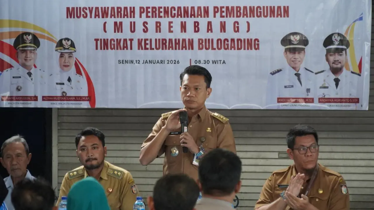 Camat Ujung Pandang Buka Musrenbang Kelurahan Bulogading 2026, Bahas Usulan Warga & Kewaspadaan Cuaca
