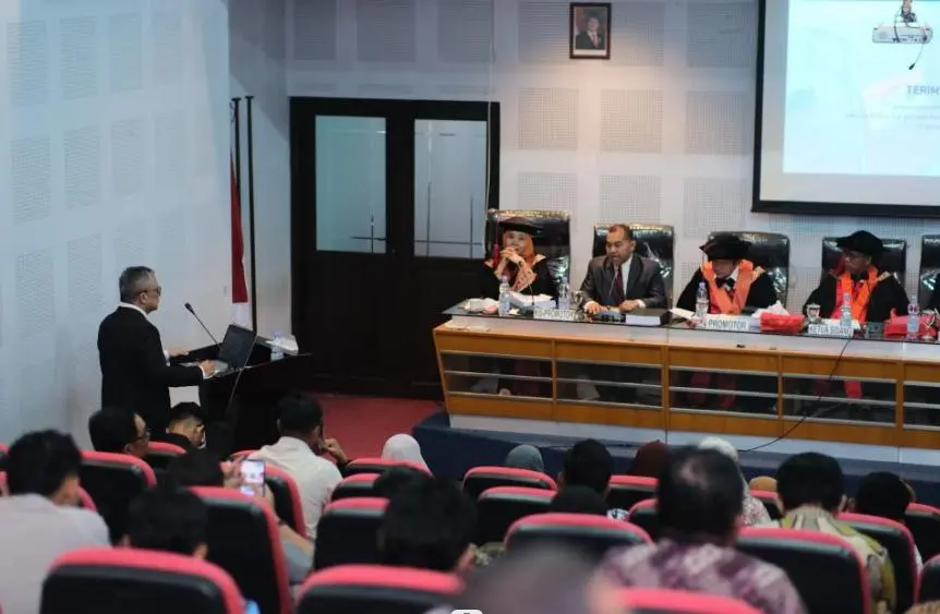 Teliti E-Voting Pilkades Bantaeng, Mantan Jurnalis Metro TV Raih Gelar Doktor di Unhas