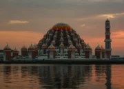 Masjid Kubah 99 Asmaul Husna