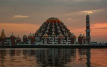 Masjid Kubah 99 Asmaul Husna