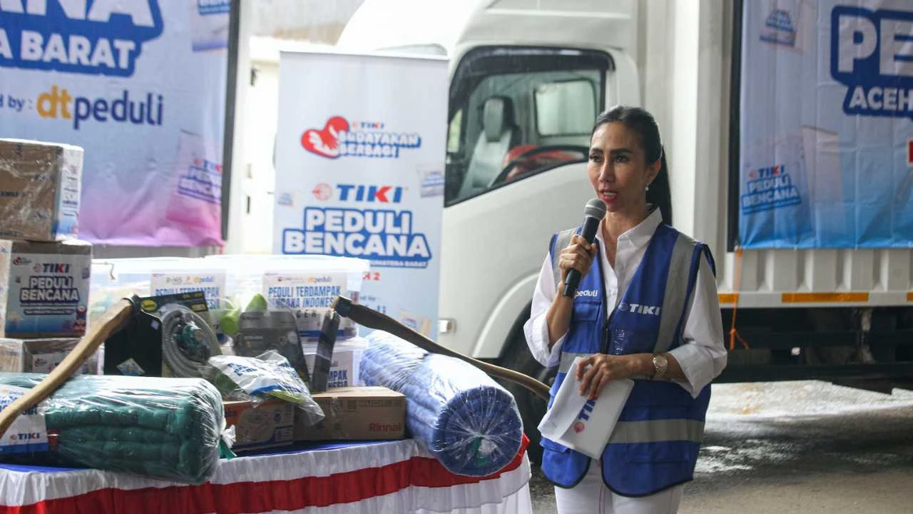 Raih Indonesia CEO Excellence Awards 2025, Yulina Hastuti Tunjukkan Arah Kepemimpinan Perempuan di Industri Kurir