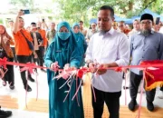 Gubernur Sulsel Didampingi Ketua TP PKK Resmikan Aula Sipakatau dan Ruang Kelas Baru SLB Negeri 2 Makassar