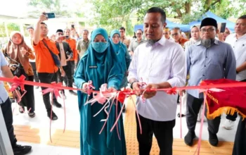 Gubernur Sulsel Didampingi Ketua TP PKK Resmikan Aula Sipakatau dan Ruang Kelas Baru SLB Negeri 2 Makassar