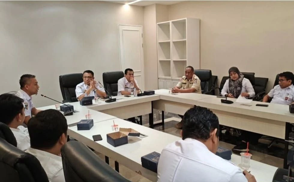 Distaru dan OPD Terkait Bahas Penertiban Bangunan Liar di Ujung Tanah