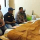 Bhabinkamtibmas Bitowa Melayat Warga Meninggal, Wujud Empati Polsek Manggala untuk Masyarakat