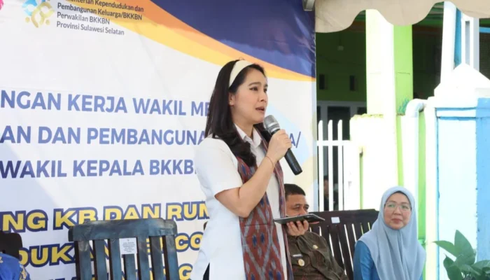 Kunjungi Kampung KB Manggala, Wamendukbangga Tertarik Program Simfoni