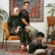Sambut Ramadan, Manzone dan Minimal Rilis Koleksi Sarimbit Lebaran Bersama Rezky Aditya dan Citra Kirana