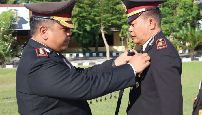19 Personel Polres Jeneponto Dianugerahi Satya Lencana Pengabdian oleh Kapolres AKBP Haryo Basuki