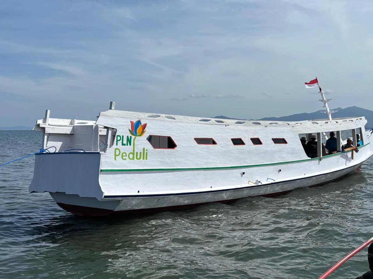 PLN Peduli Kembangkan Desa Wisata Sani-Sani Kolaka, Warga Dapat Bantuan Alat Diving hingga Kapal 2 PLN Peduli Kembangkan Desa Wisata Sani-Sani Kolaka, Warga Dapat Bantuan Alat Diving hingga Kapal