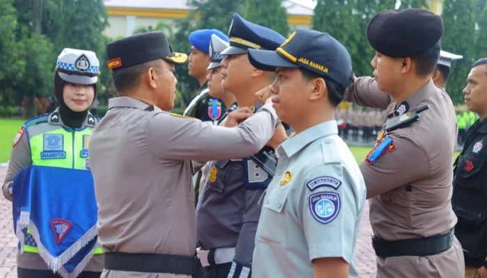 Wakapolda Sulsel Pimpin Apel Gelar Pasukan Operasi Keselamatan Pallawa 2026