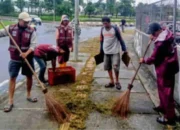 Satgas Mariso Intensif Bersihkan Jalan Metro hingga Taman Gajah
