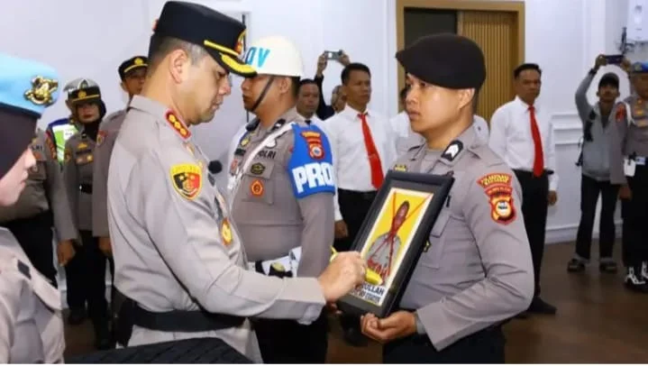 Pimpin Upacara PTDH, Kapolrestabes Makassar Ingatkan Personel Jauhi Pelanggaran