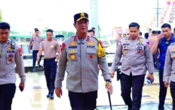 Instruksi Presiden Langsung Ditindak, Kapolda Sulsel Turun Tangan Bersihkan Pantai Losari