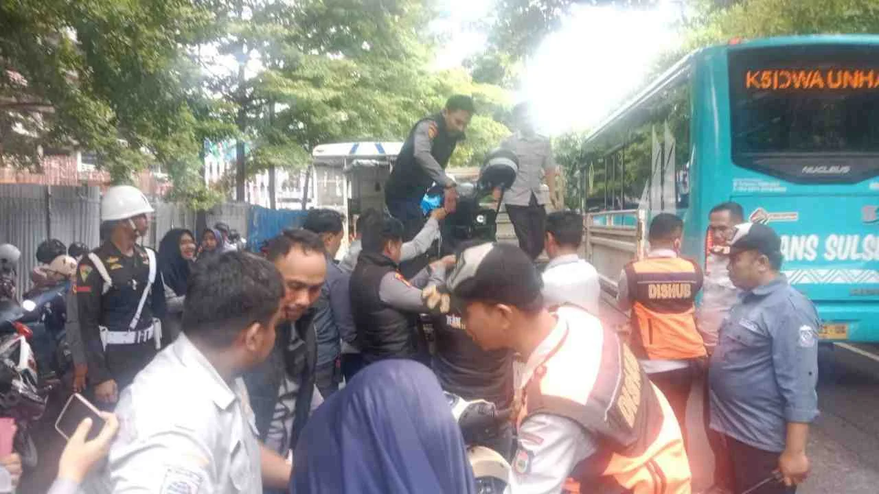 Setelah Lama Dibiarkan, Dishub Tertibkan 100 Motor Parkir Ilegal di Belakang Mall Panakkukang