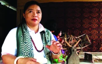 Tali To Batu, Tenun Ikat Langka Rongkong yang Menyimpan Jejak Leluhur dan Sejarah Perempuan Sulawesi