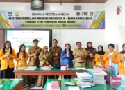 Mahasiswa AjarMi MBKM Gelar Seminar Program Kerja di SMAN 8 Makassar, Fokus Bahasa Inggris dan Persiapan UTBK