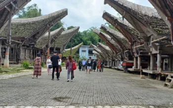 Mengapa Wisatawan Terus Datang ke Ke’te Kesu Toraja Utara? Ini yang Mereka Cari