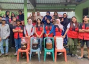 Mahasiswa KKN Unhas Edukasi Warga Biring Romang Olah Sampah Organik Jadi Eco Enzyme
