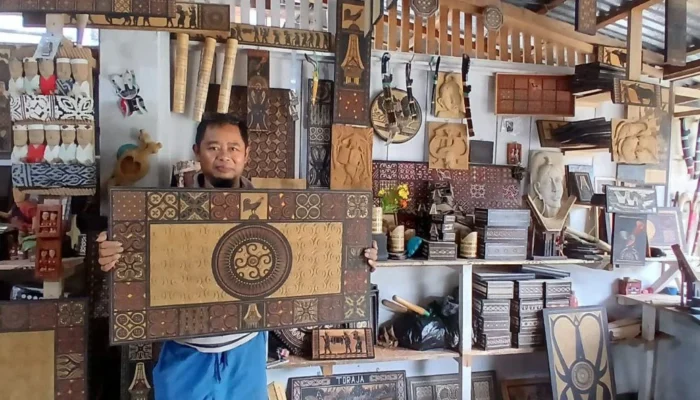 Dari Ke’te Kesu’ ke Dunia, Ukiran Toraja Mendunia di Tangan Dominikus Limbong