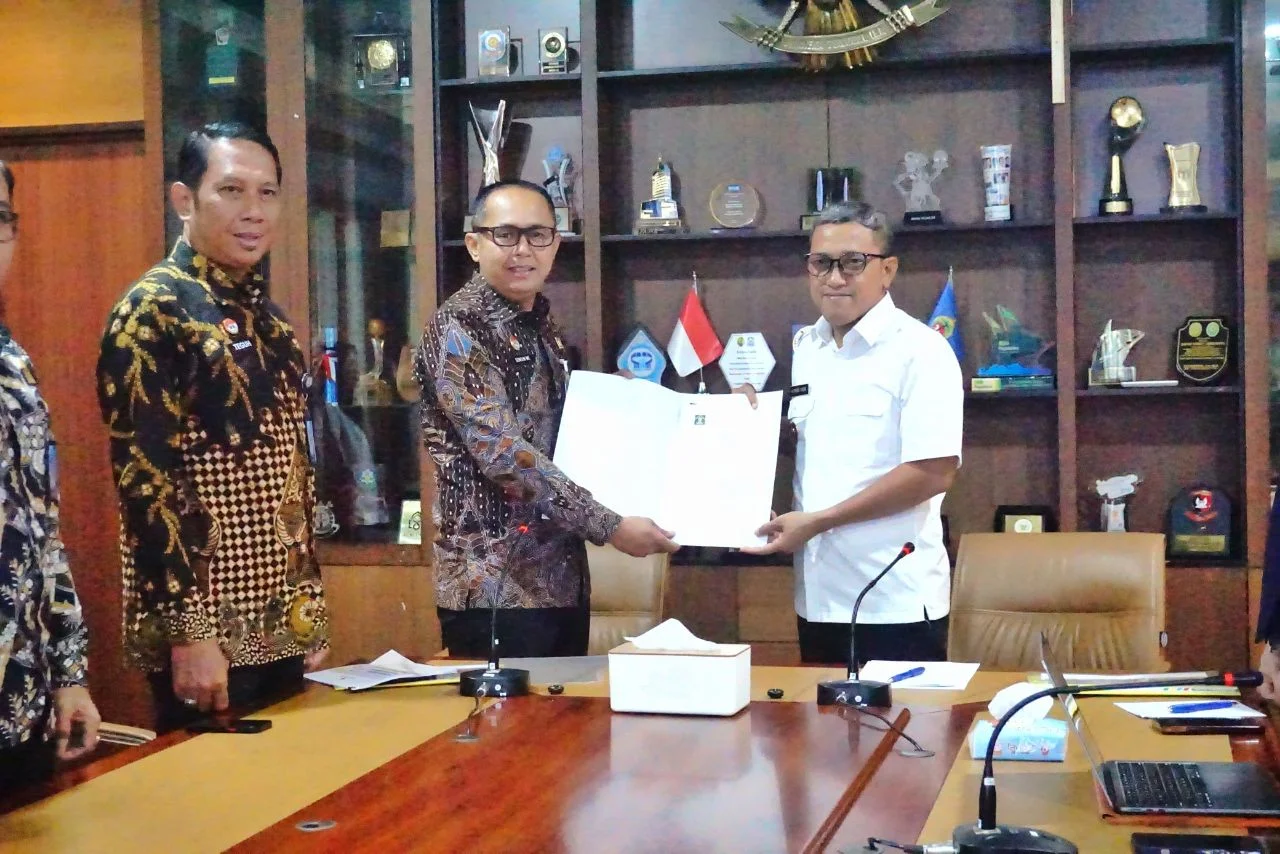 Tenun Tope Jeneponto Segera Dipatenkan, Bupati Paris Yasir Jemput Dukungan Kemenkumham