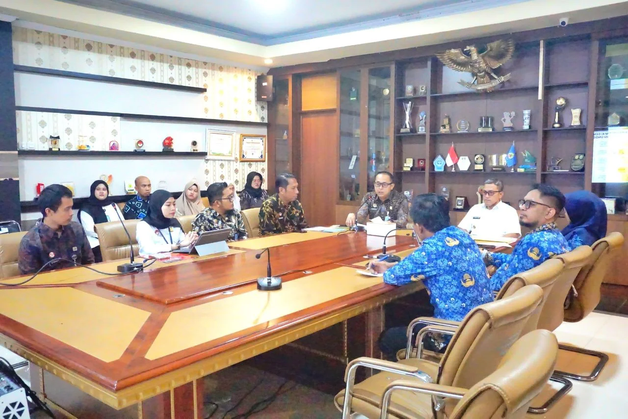 Tenun Tope Jeneponto Segera Dipatenkan, Bupati Paris Yasir Jemput Dukungan Kemenkumham 2 Tenun Tope Jeneponto Segera Dipatenkan, Bupati Paris Yasir Jemput Dukungan Kemenkumham