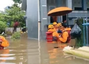 Hujan Deras Picu Banjir di Makassar, Wali Kota Instruksikan BPBD Evakuasi Warga