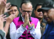 Terbukti Korupsi Impor BBM, Bos Pertamina Patra Niaga Divonis 9 Tahun