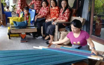UMKM Perempuan Toraja Mengolah Warisan Tenun sa'dan Jadi Nilai Ekonomi 4 UMKM Perempuan Toraja Mengolah Warisan Tenun sa'dan Jadi Nilai Ekonomi