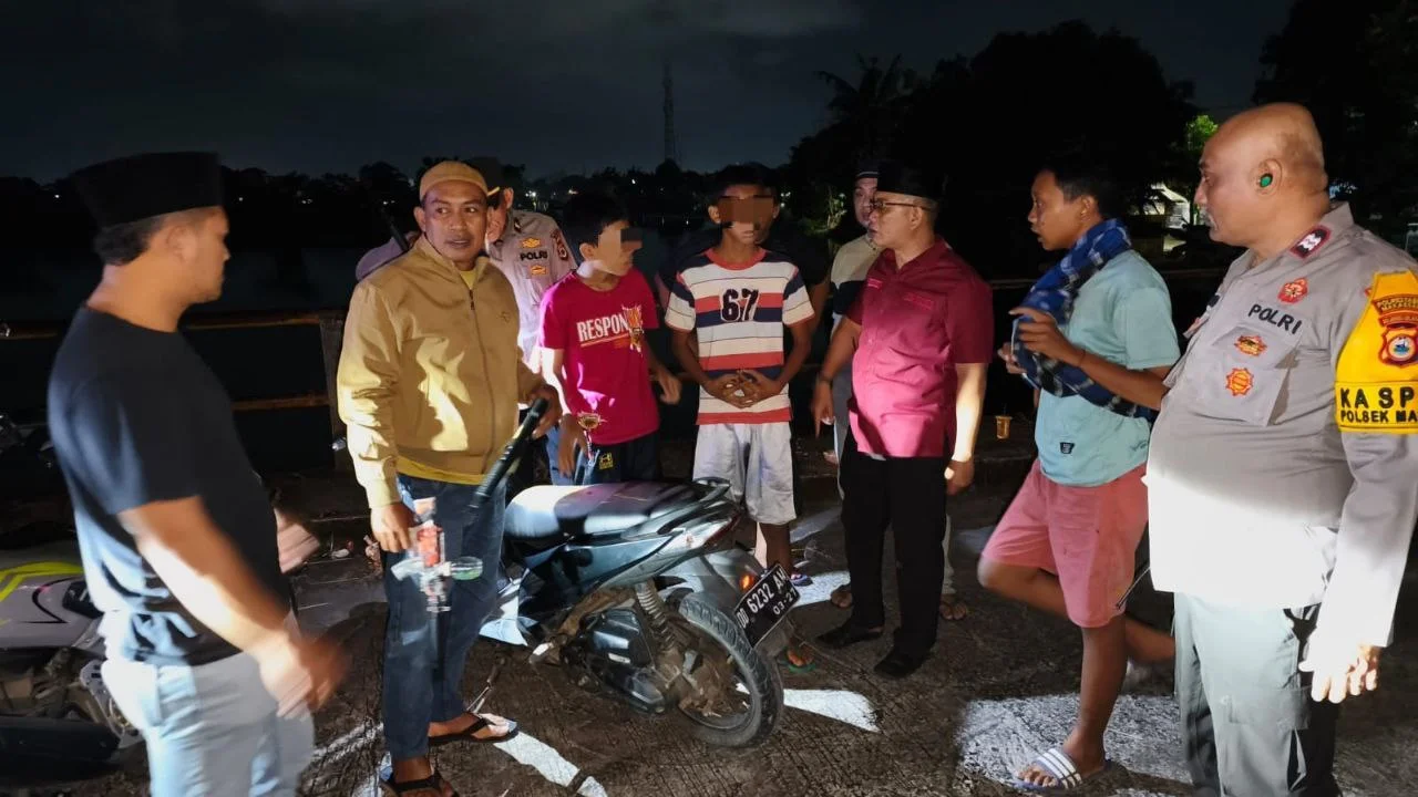 Tembak-Tembakan Senjata Mainan Resahkan Warga, Polsek Manggala Tingkatkan Patroli Dini Hari 2 Tembak-Tembakan Senjata Mainan Resahkan Warga, Polsek Manggala Tingkatkan Patroli Dini Hari
