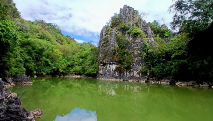Danau Limbong, Oase Hijau di Pelukan Tebing Karst Toraja Utara