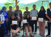 Bantuan Gubernur Andi Sudirman Sulaiman untuk Korban Kebakaran di Bua Luwu Disalurkan, Total Rp60 Juta