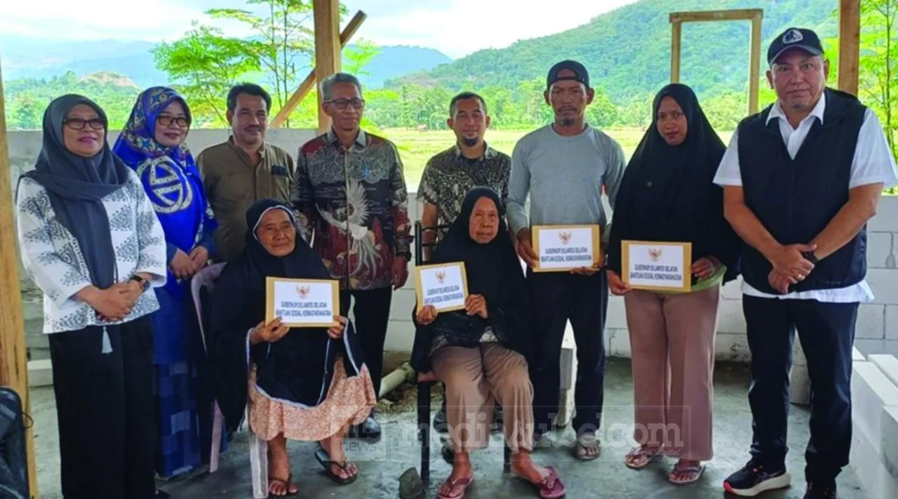 Bantuan Gubernur Andi Sudirman Sulaiman untuk Korban Kebakaran di Bua Luwu Disalurkan, Total Rp60 Juta