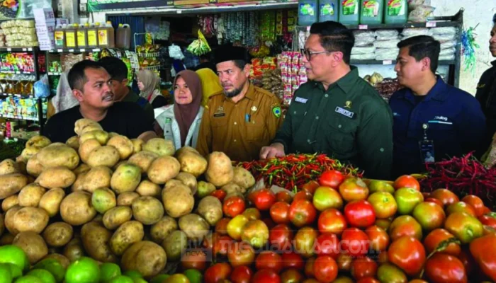 Sidak Bapannas di Pasar Tramo Maros, Telur Tembus Rp30 Ribu/Kg dan Cabai Rawit Rp60 Ribu