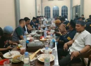 Satreskrim Polres Jeneponto Bukber dengan Insan Pers, Nikmati Menu Khas Gantala Jarang Warung Noer