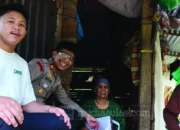 Polsek Bungaya Bagikan 80 Paket Sembako untuk Warga Kurang Mampu di Gowa saat Ramadan