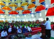 Buka Puasa Bareng 5.000 Sopir dan Driver di CPI, Andi Sudirman Sulaiman Bagikan Paket Sembako untuk Insan Transportasi