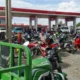 Antrian Panjang Kendaraan di Sejumlah SPBU di Jeneponto Dipicu Pihak SPBU Condong Layani Pembelian Pertalite dengan Jerigen