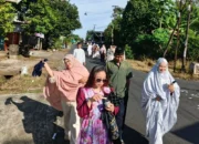 Salat Id di Blitar, Pemred Mediasulsel.com Manfaatkan Momen Lebaran untuk Silaturahmi dan Reuni Keluarga 12 Salat Id di Blitar, Pemred Mediasulsel.com Manfaatkan Momen Lebaran untuk Silaturahmi dan Reuni Keluarga