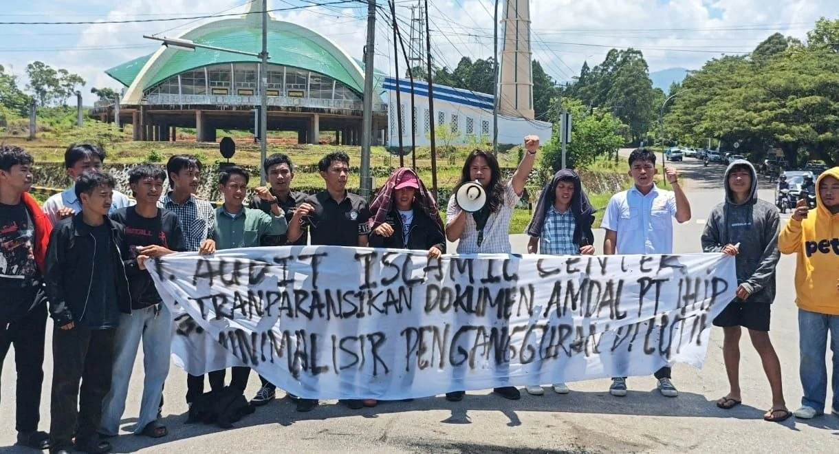 AMPLi Demo di Luwu Timur, Tuntut Transparansi AMDAL PT IHIP dan Audit Anggaran Islamic Center