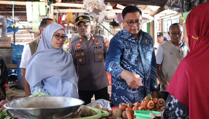 Tim Satgas Pangan Nasional Temukan Harga Sejumlah Bahan Pokok di Pasar Jeneponto Masih di Atas Acuan