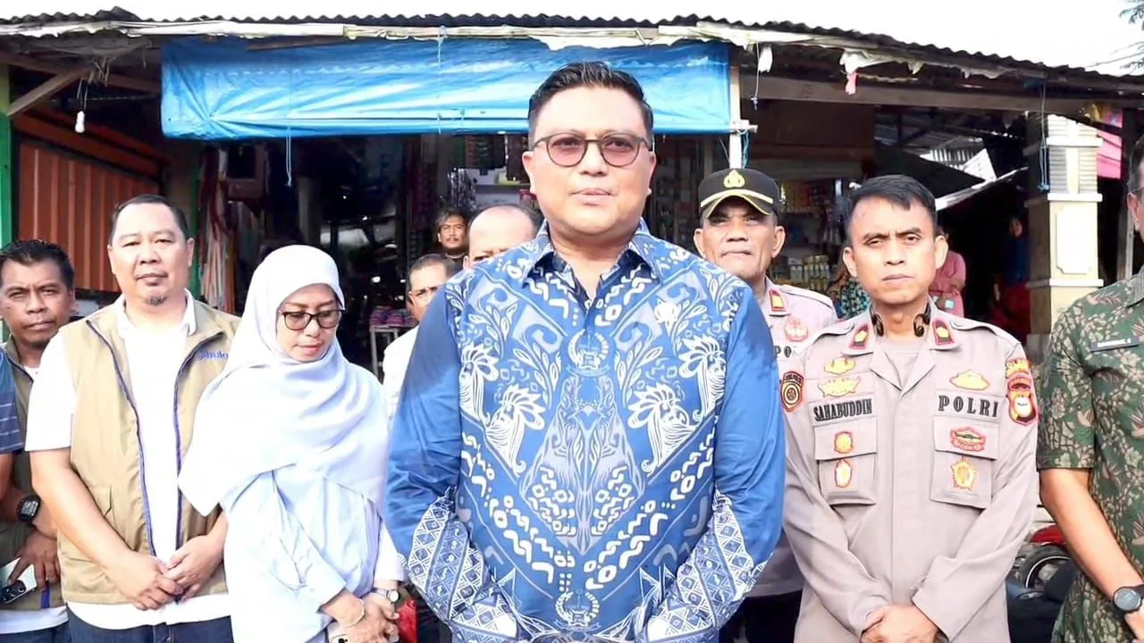 Tim Satgas Pangan Nasional Temukan Harga Sejumlah Bahan Pokok di Pasar Jeneponto Masih di Atas Acuan 2 Tim Satgas Pangan Nasional Temukan Harga Sejumlah Bahan Pokok di Pasar Jeneponto Masih di Atas Acuan