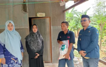 Bentuk Kepedulian, Ketua TP PKK Jeneponto Turun Langsung Antarkan Bantuan Warga Tidak Mampu di Kelurahan Bontoa 12 Bentuk Kepedulian, Ketua TP PKK Jeneponto Turun Langsung Antarkan Bantuan Warga Tidak Mampu di Kelurahan Bontoa