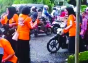 Partai Gerakan Rakyat Makassar Turun ke Jalan, 500 Paket Takjil Dibagikan di Depan BTN Paropo