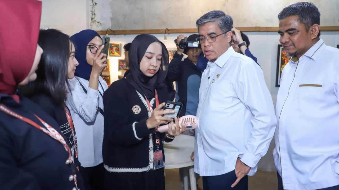Magang Nasional Diuji di Industri Kreatif, Menaker: Jadi Ruang Belajar Sekaligus Peluang Kerja Baru