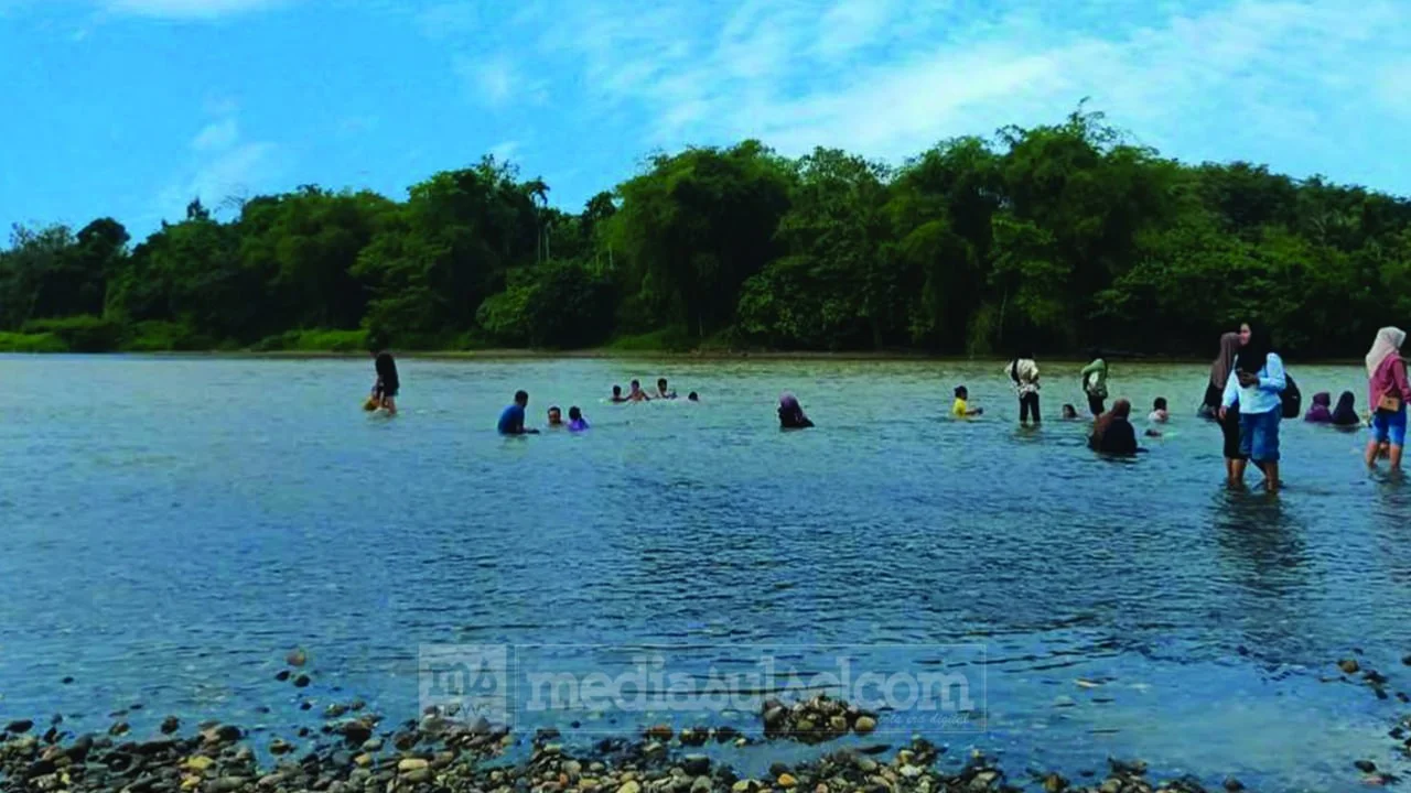 Pulau Langkai, Surga Tersembunyi di Ujung Makassar yang Menantang untuk Dijangkau 2 Pulau Langkai, Surga Tersembunyi di Ujung Makassar yang Menantang untuk Dijangkau
