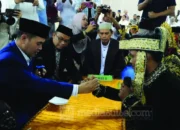 Nikah Massal HUT Pangkep Bikin Haru, 66 Pasangan Akhirnya Kantongi Buku Nikah