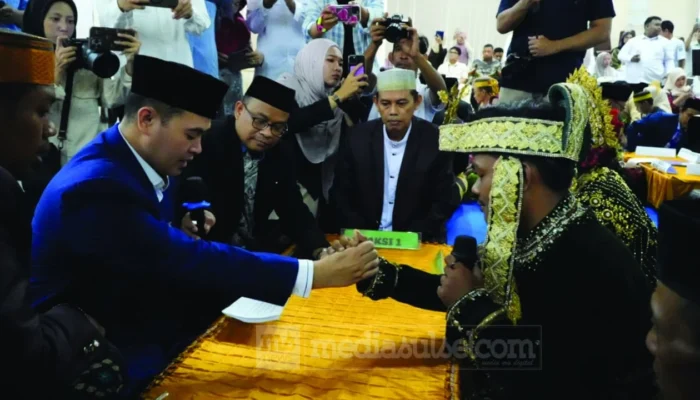 Nikah Massal HUT Pangkep Bikin Haru, 66 Pasangan Akhirnya Kantongi Buku Nikah