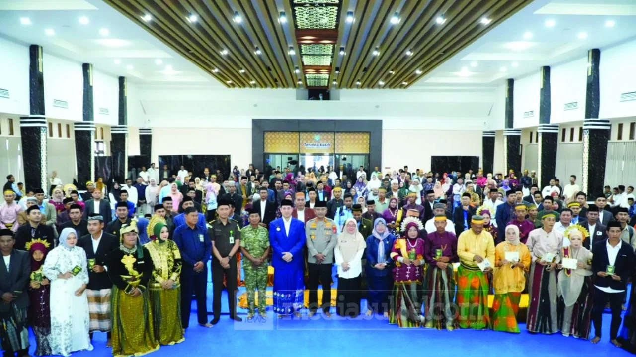 66 Pasangan Ikut Nikah Massal di HUT Pangkep, Pemkab Dorong Kepastian Hukum Pernikahan