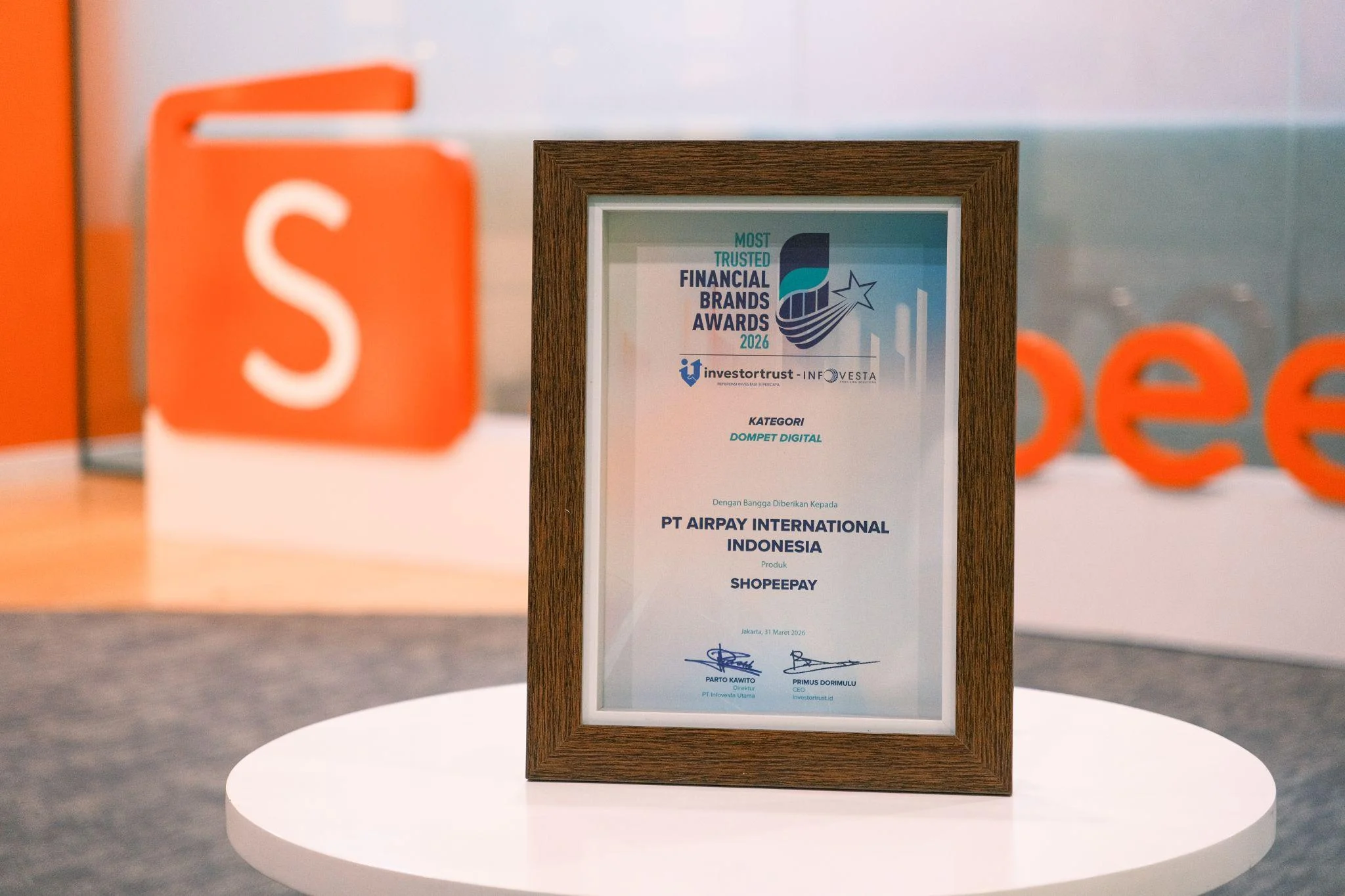ShopeePay Sabet Most Trusted Financial Brand Awards 2026 Kategori E-Wallet
